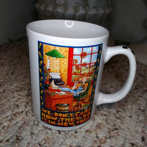 Vintage Mary Engelbreit "We Don't Care How They Do It In New York" Coffee Mug - Picture 8 of 8